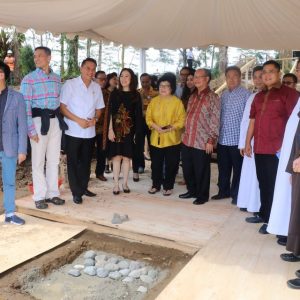 Wali Kota Tomohon Letakkan Batu Pertama Pembangunan Marron Resortc