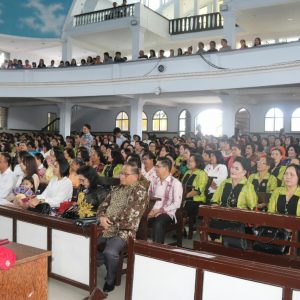 Pemkot Tomohon Peringati Kenaikan Yesus Kristus di GMIM Maranatha Paslatenddd