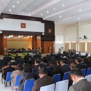 dprd rapat paripurna agustus 2018