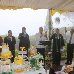 Eman Ajak Masyarakat Jaga dan Pelihara Kelestarian Alam Dengan Penggunaan Tumblerd
